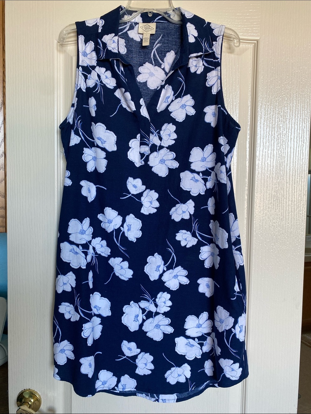 St. John’s Bay Sleeveless Navy Floral Collared V-Neck Dress
